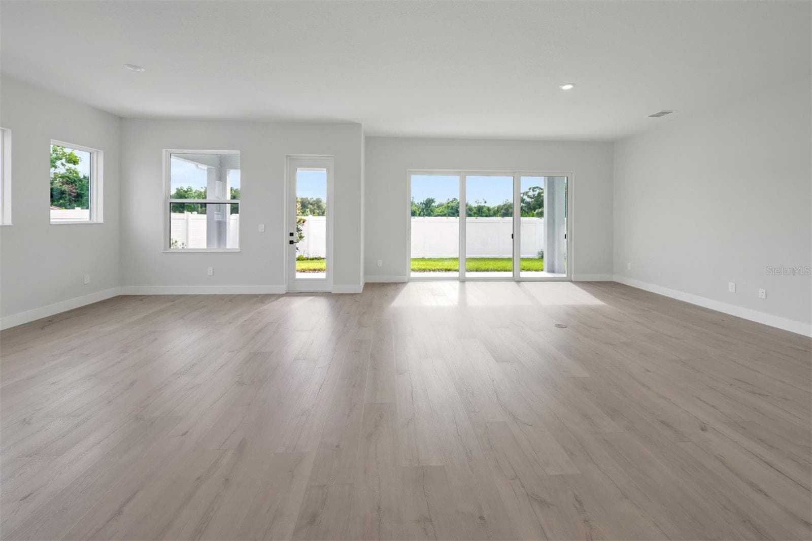 Family Room - 6823 HERON MEADOW DR, SARASOTA