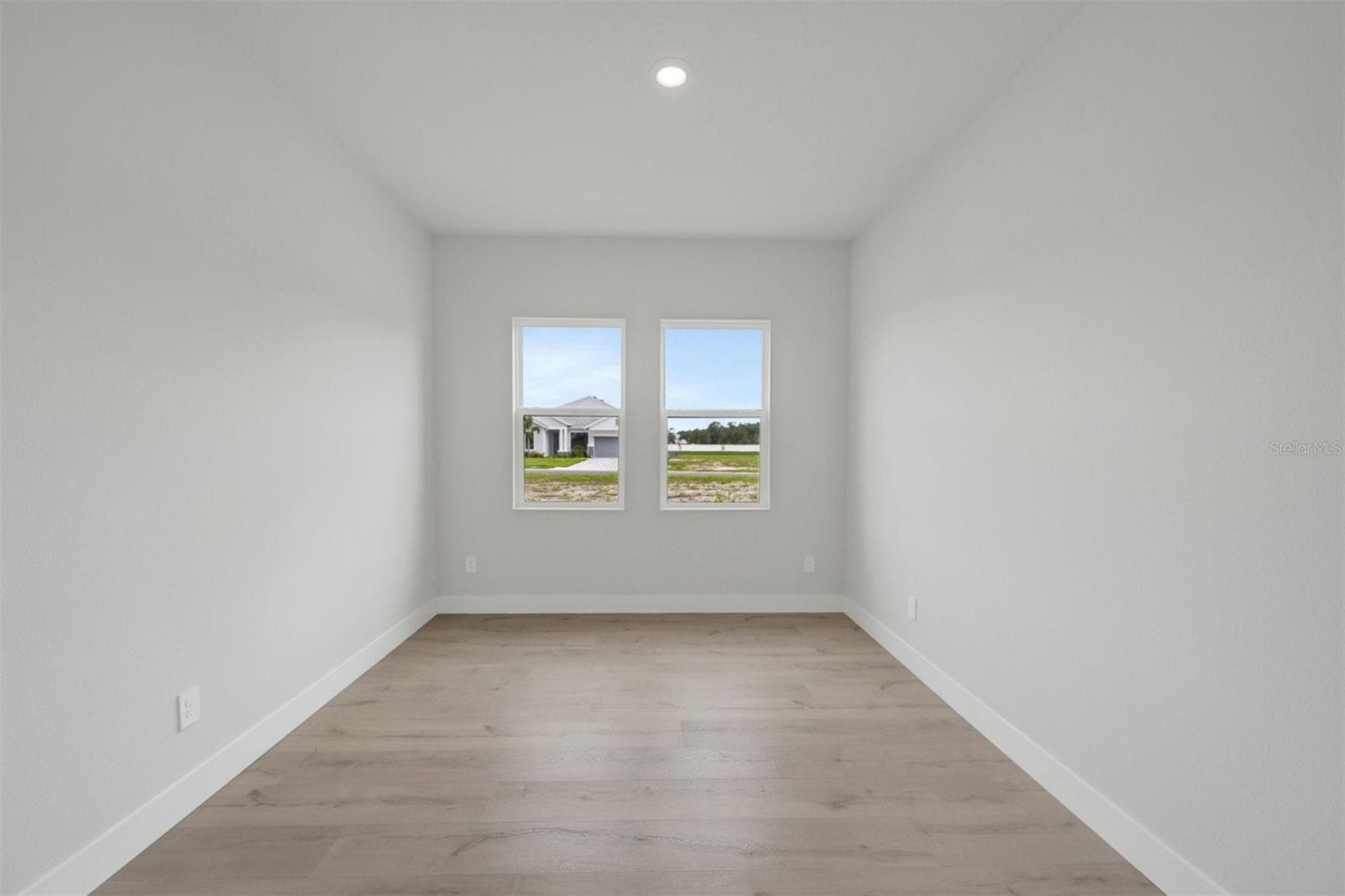 Study - 6823 HERON MEADOW DR, SARASOTA
