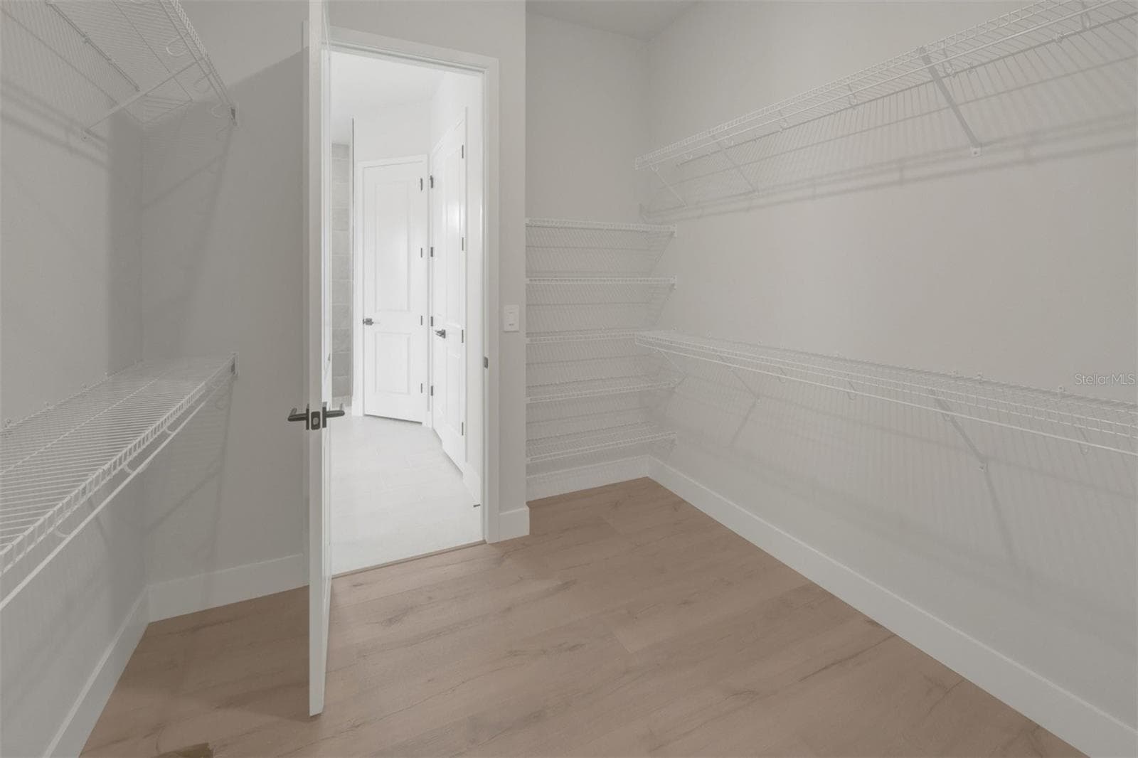 Owner's Closet - 6823 HERON MEADOW DR, SARASOTA