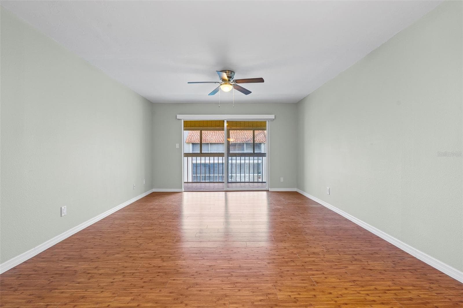 Living Room - 1310 GLEN OAKS DR E #383E, SARASOTA