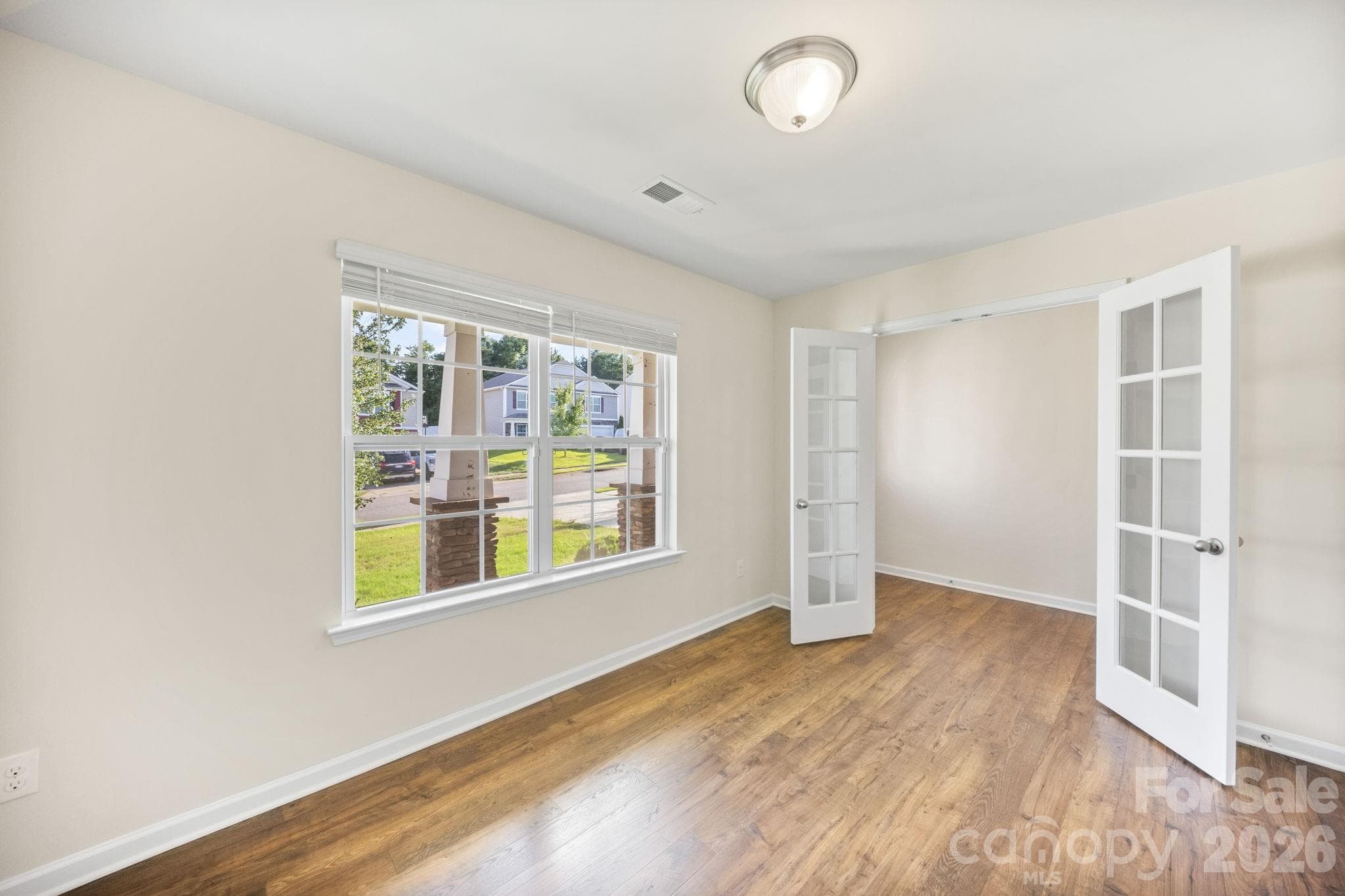 Single Family Residence at 8523 Mansell Court, Charlotte, photo 10 of 37