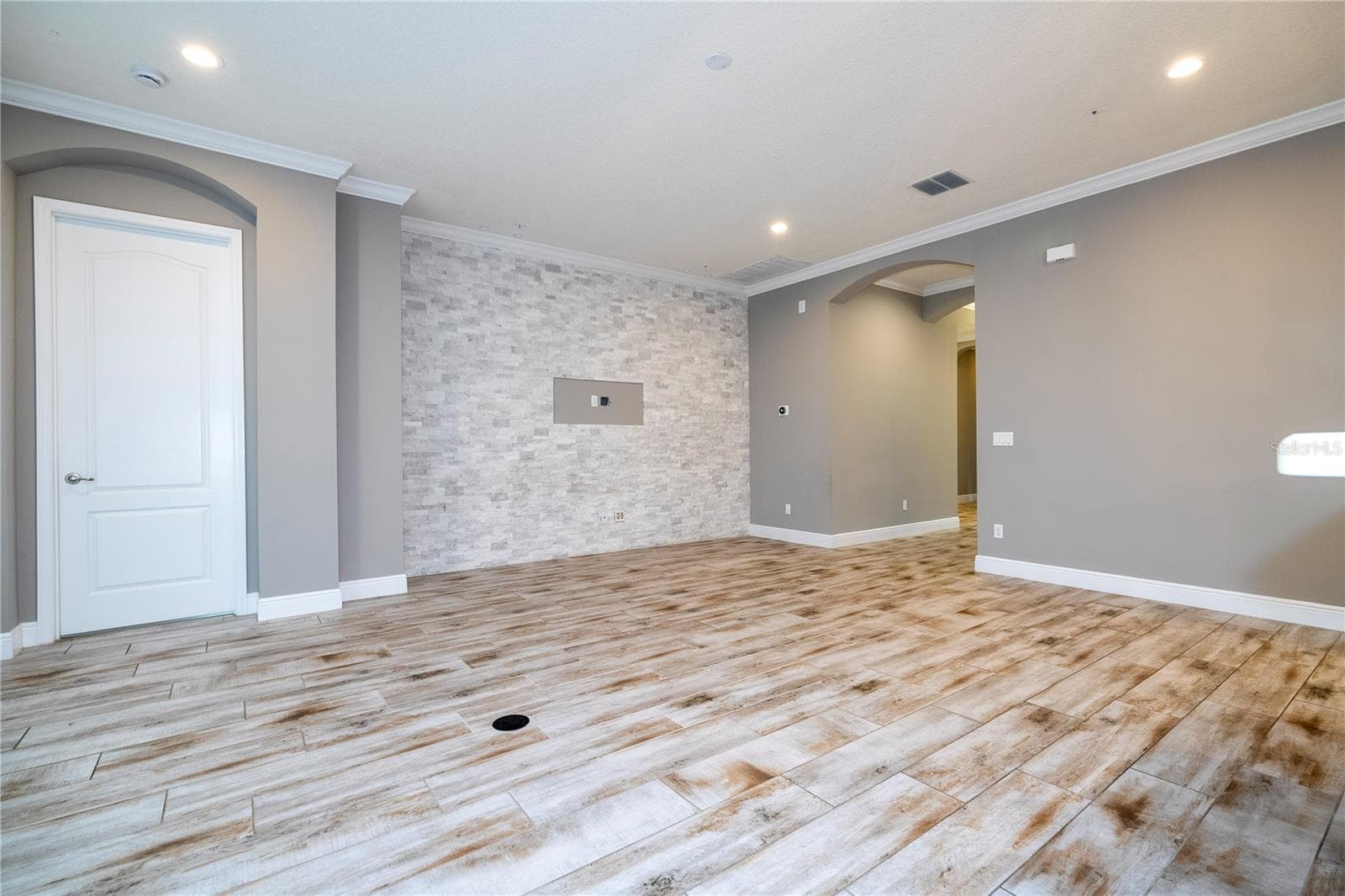 Single Family Residence at 7573 GREEN MOUNTAIN WAY, WINTER GARDEN, photo 44 of 98