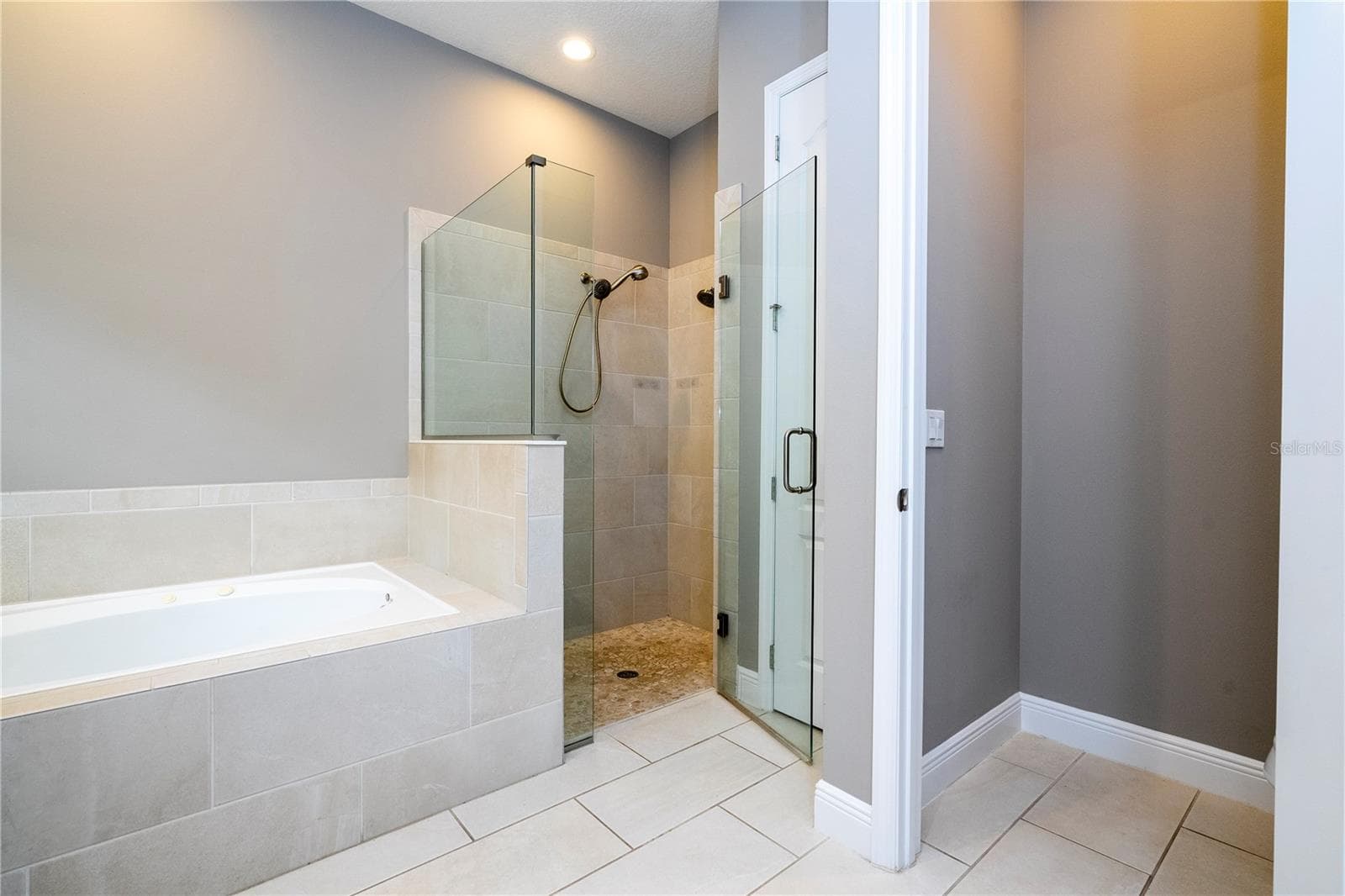 Single Family Residence at 7573 GREEN MOUNTAIN WAY, WINTER GARDEN, photo 54 of 98