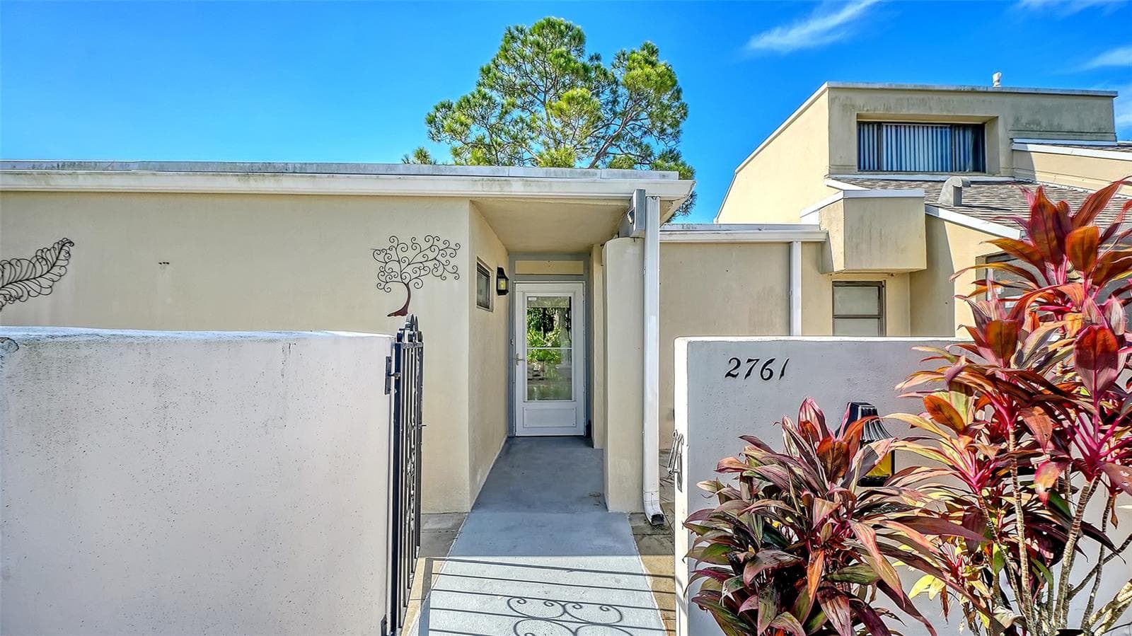 Condominium at 2761 HORSESHOE CT #Q4, SARASOTA, photo 2 of 61