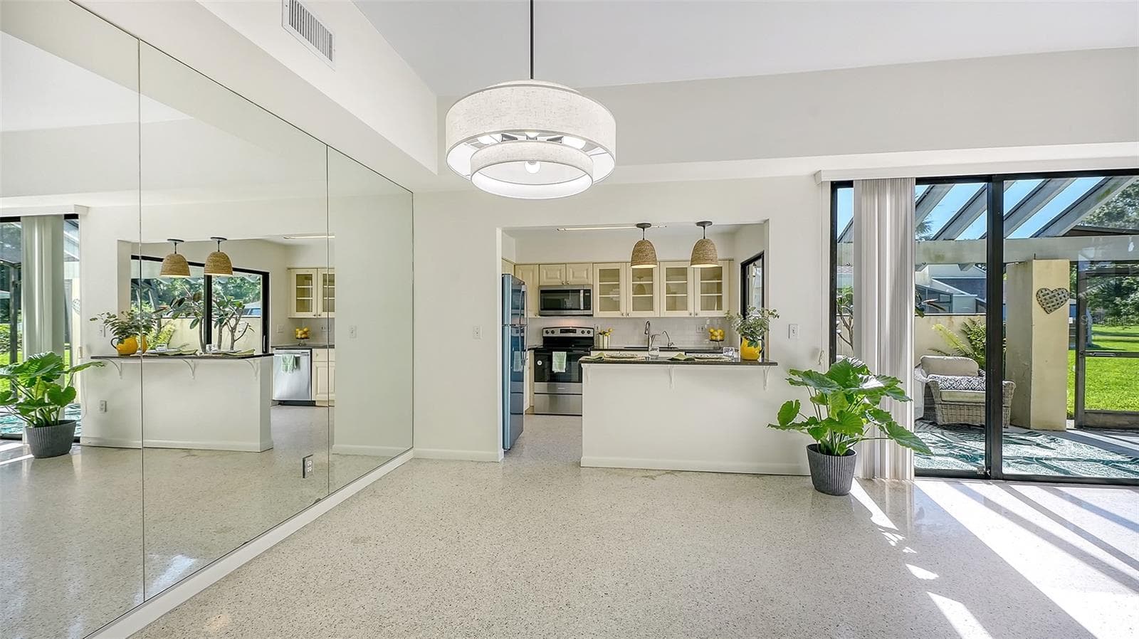 Condominium at 2761 HORSESHOE CT #Q4, SARASOTA, photo 10 of 61