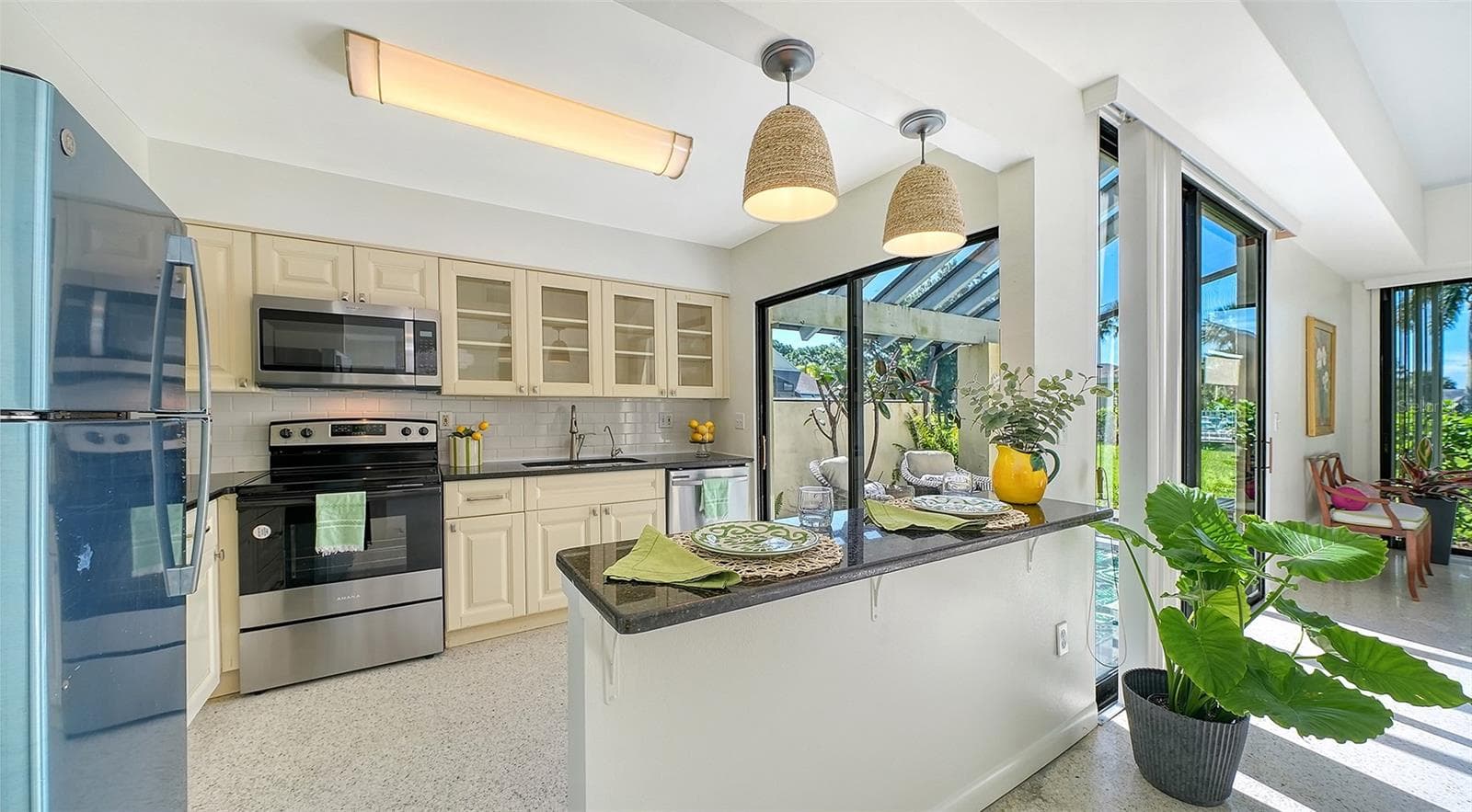 Condominium at 2761 HORSESHOE CT #Q4, SARASOTA, photo 12 of 61