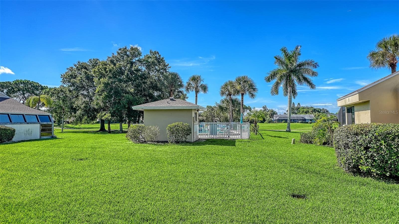 Condominium at 2761 HORSESHOE CT #Q4, SARASOTA, photo 32 of 61