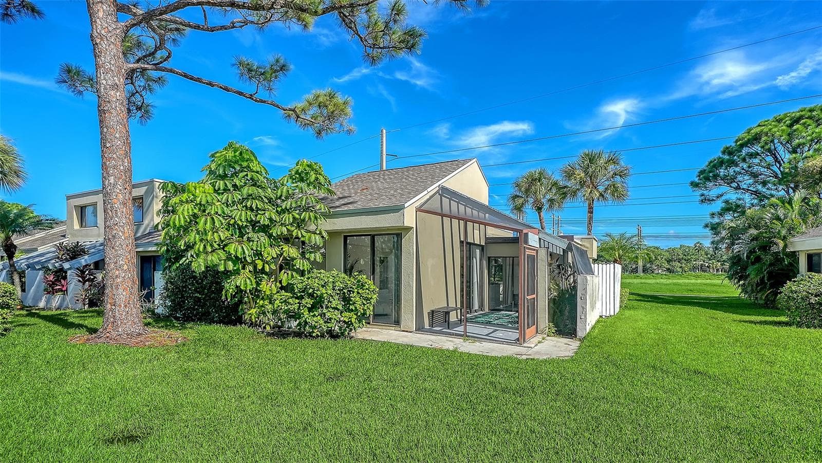 Condominium at 2761 HORSESHOE CT #Q4, SARASOTA, photo 33 of 61