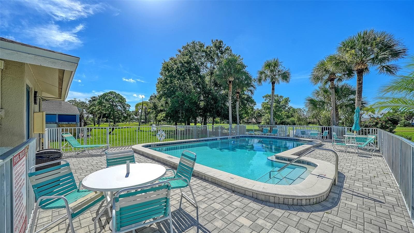 Condominium at 2761 HORSESHOE CT #Q4, SARASOTA, photo 38 of 61