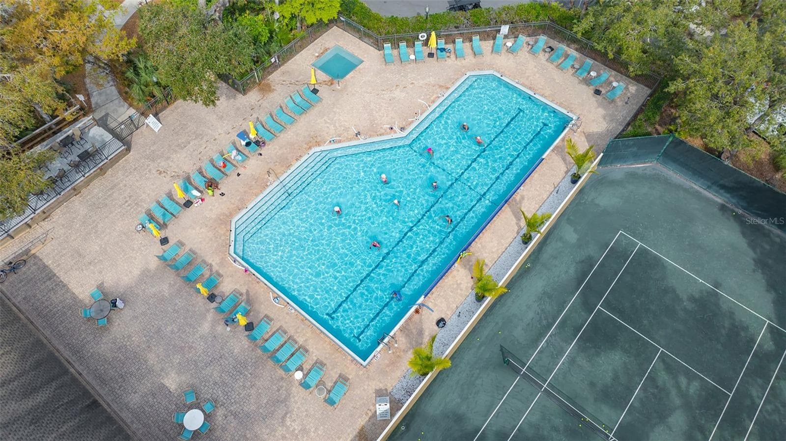 Condominium at 2761 HORSESHOE CT #Q4, SARASOTA, photo 42 of 61
