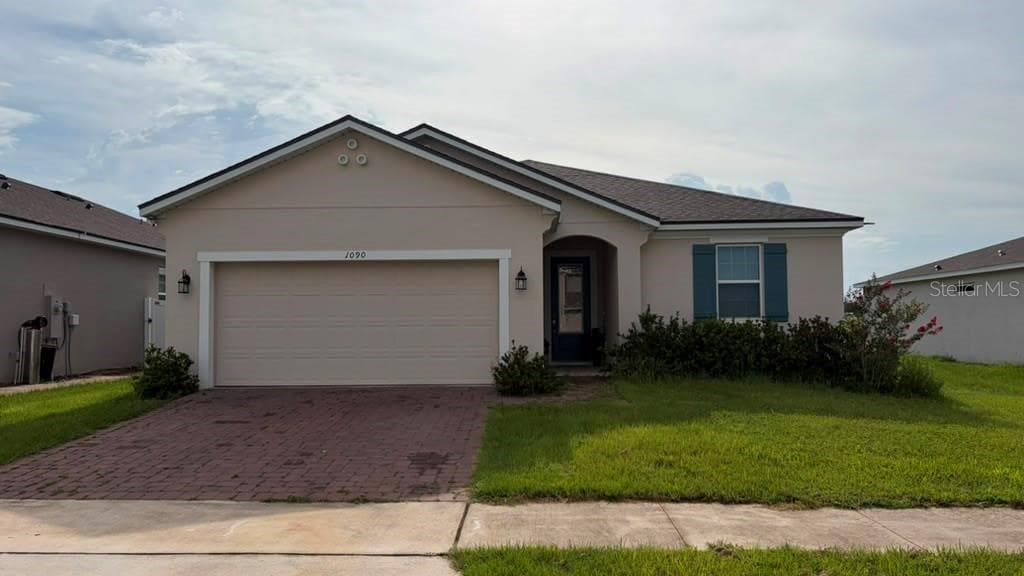 1090 BOARDWALK PL
