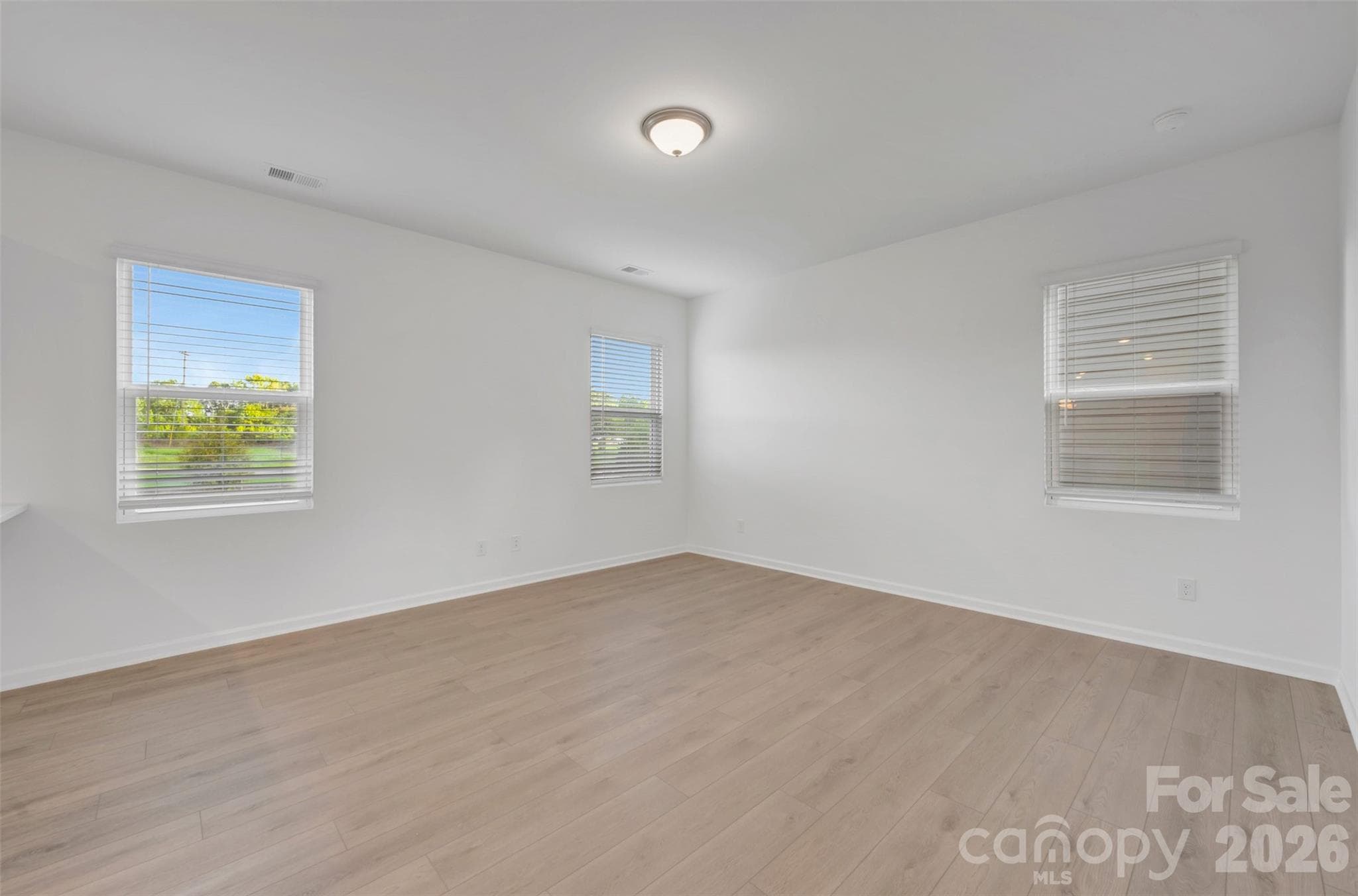 Family room - 1358 Fremont Drive, Wingate