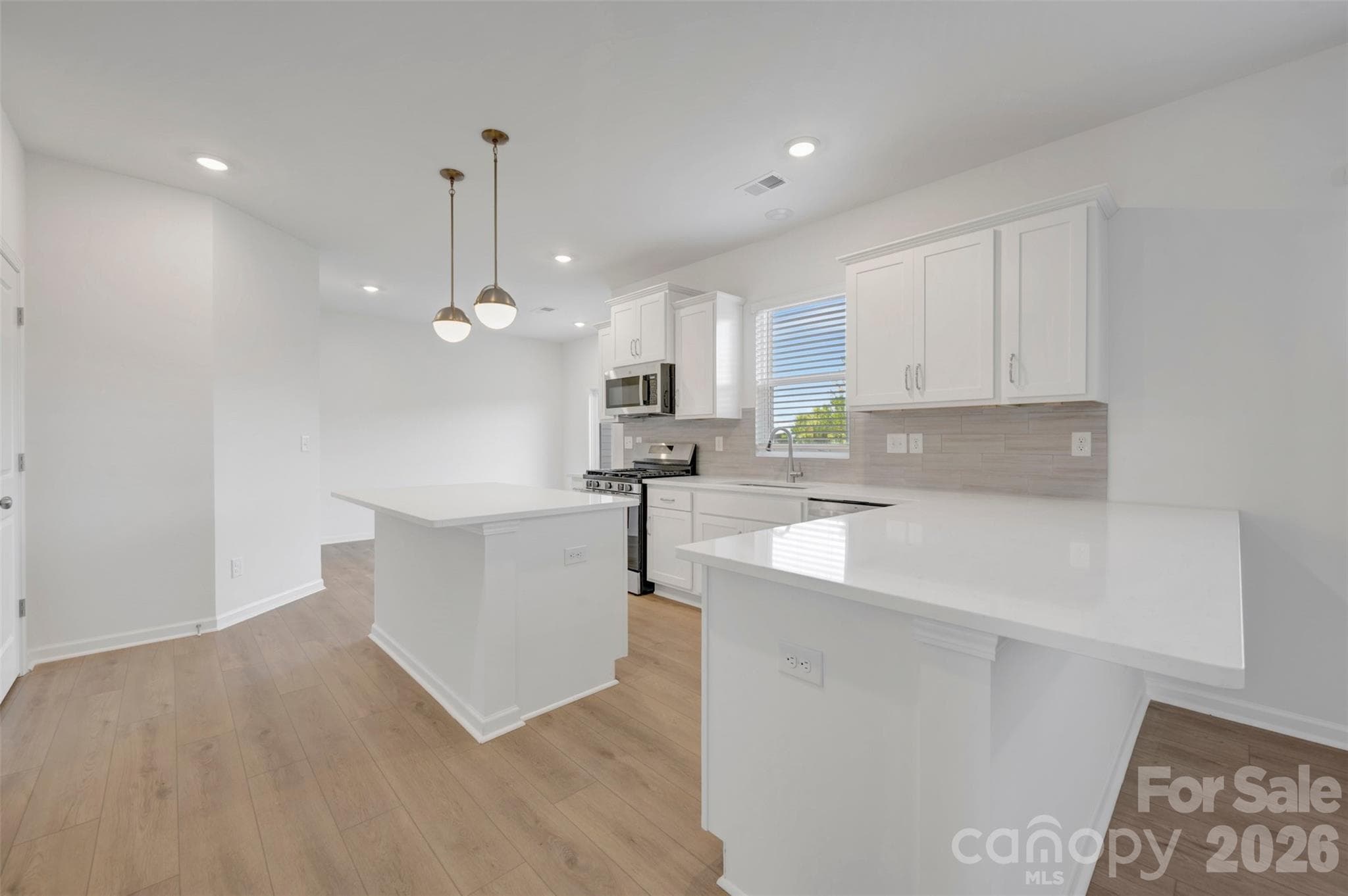 Kitchen - 1358 Fremont Drive, Wingate