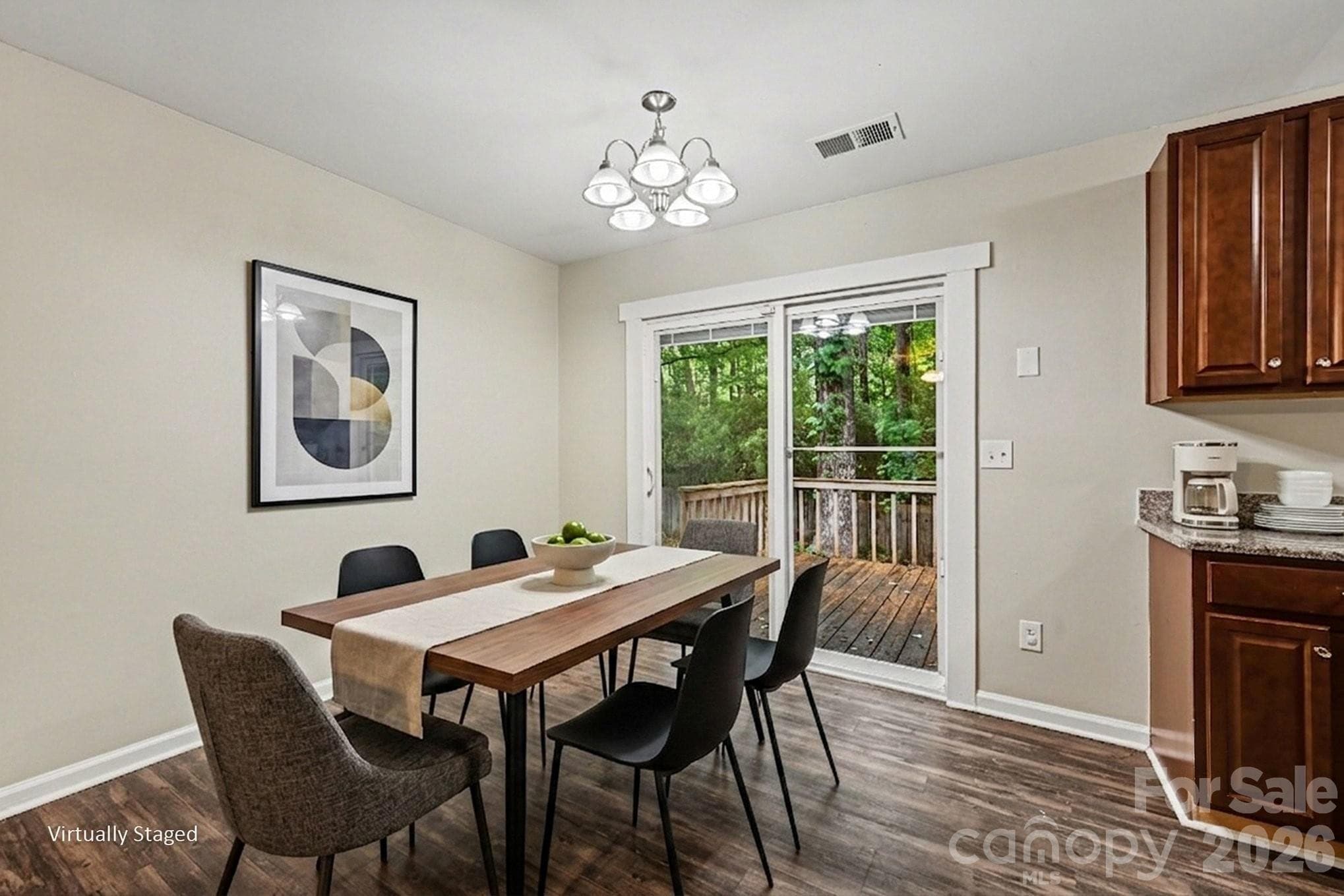 Single Family Residence at 8800 Royal Scot Lane, Charlotte, photo 11 of 22