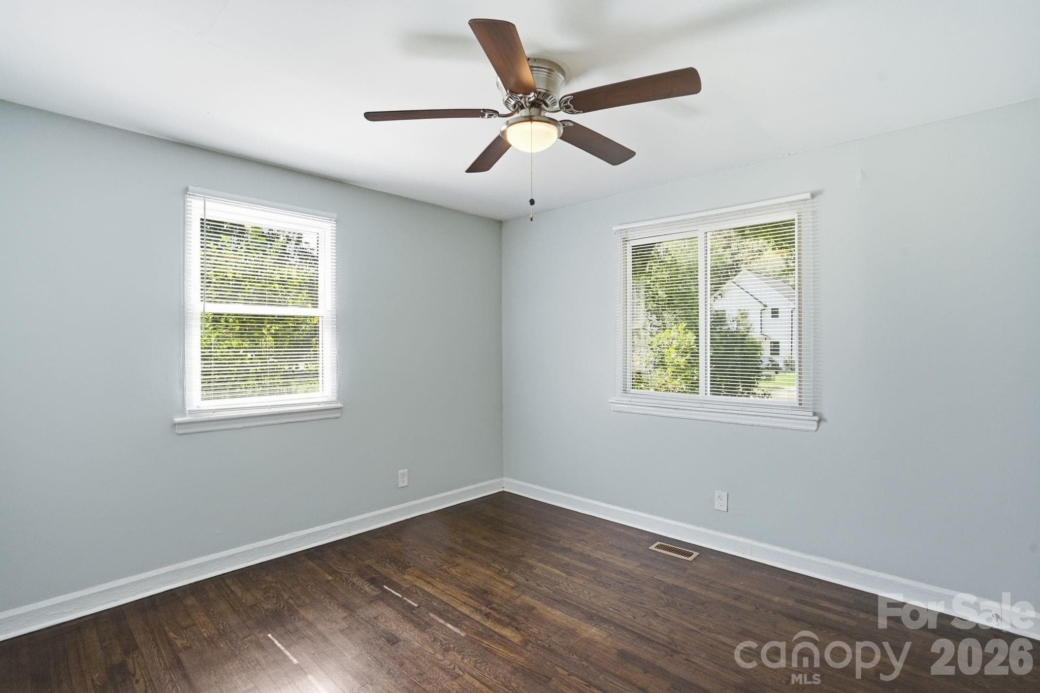 Single Family Residence at 1805 Purser Drive, Charlotte, photo 11 of 23