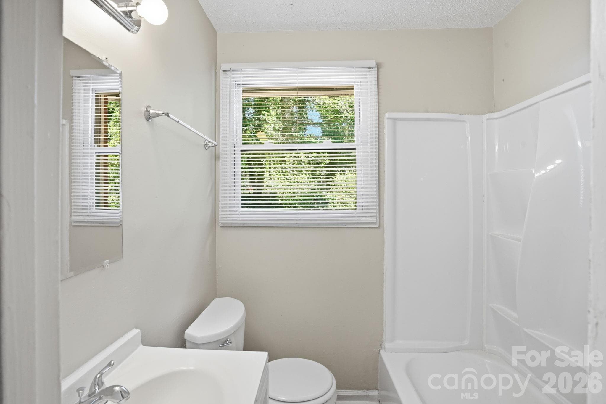 Single Family Residence at 1805 Purser Drive, Charlotte, photo 14 of 23