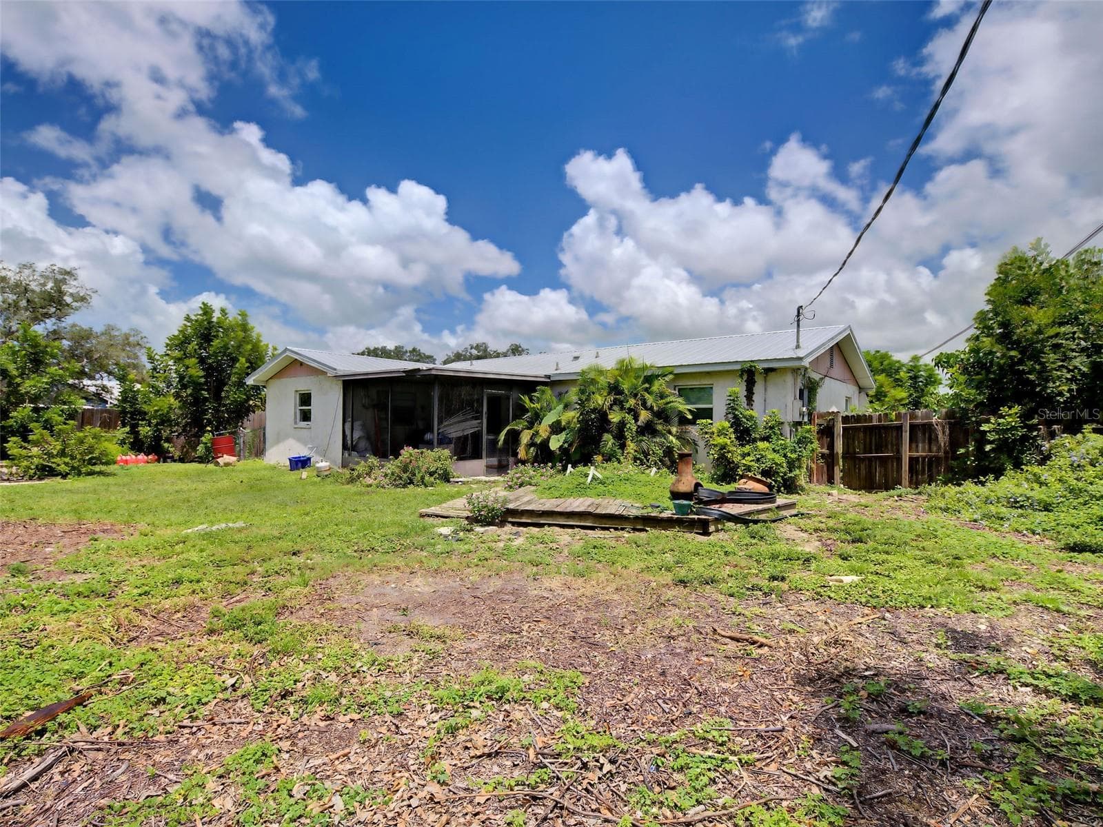 Single Family Residence at 355 TRINITY RD, VENICE, photo 10 of 38