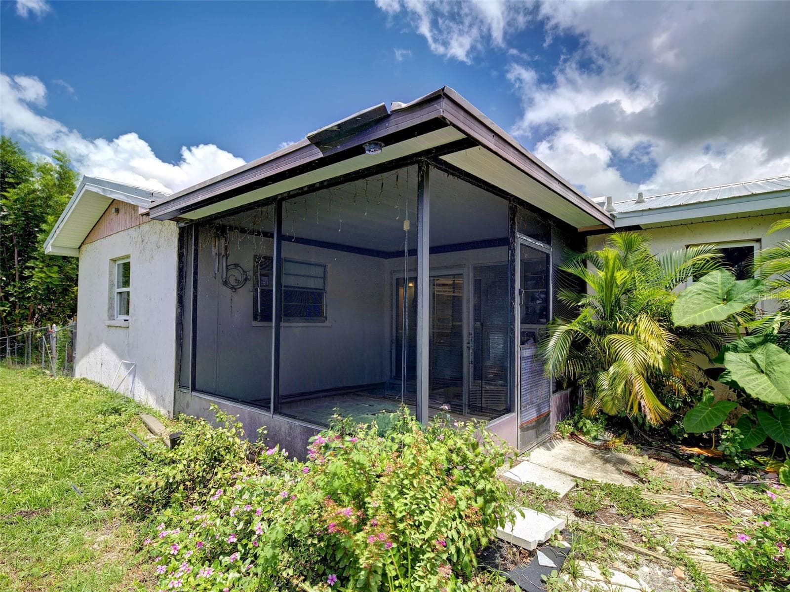 Single Family Residence at 355 TRINITY RD, VENICE, photo 13 of 38