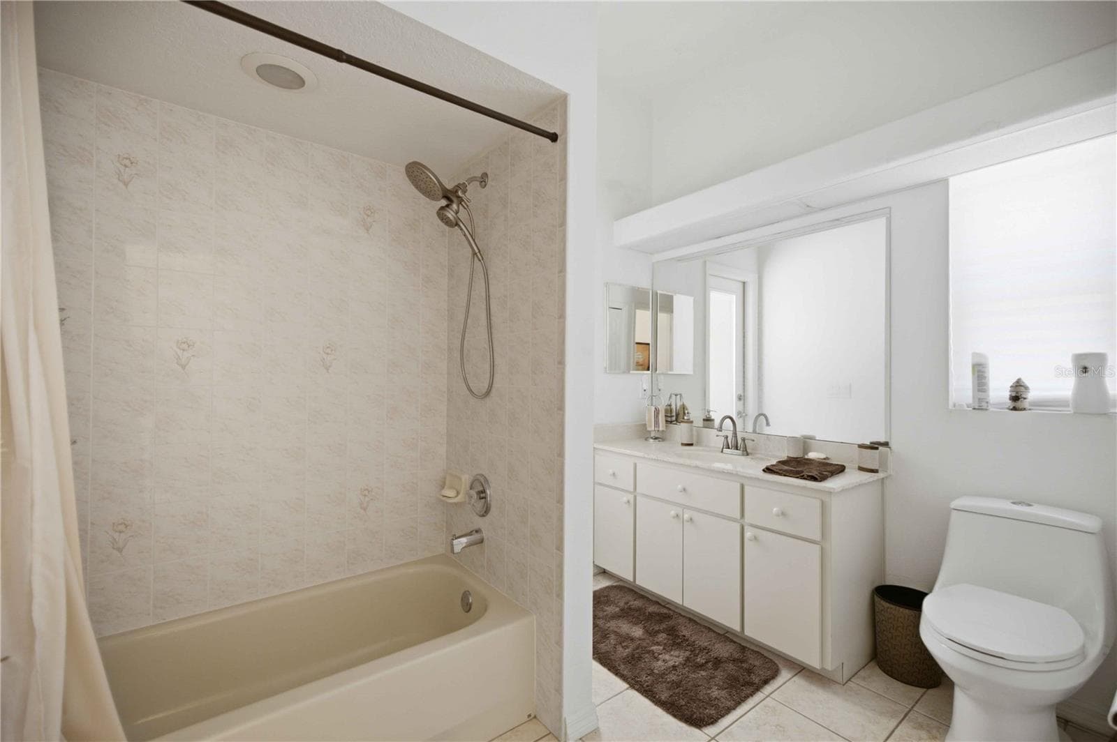 Single Family Residence at 4710 W MUSTANG BLVD, BEVERLY HILLS, photo 26 of 40