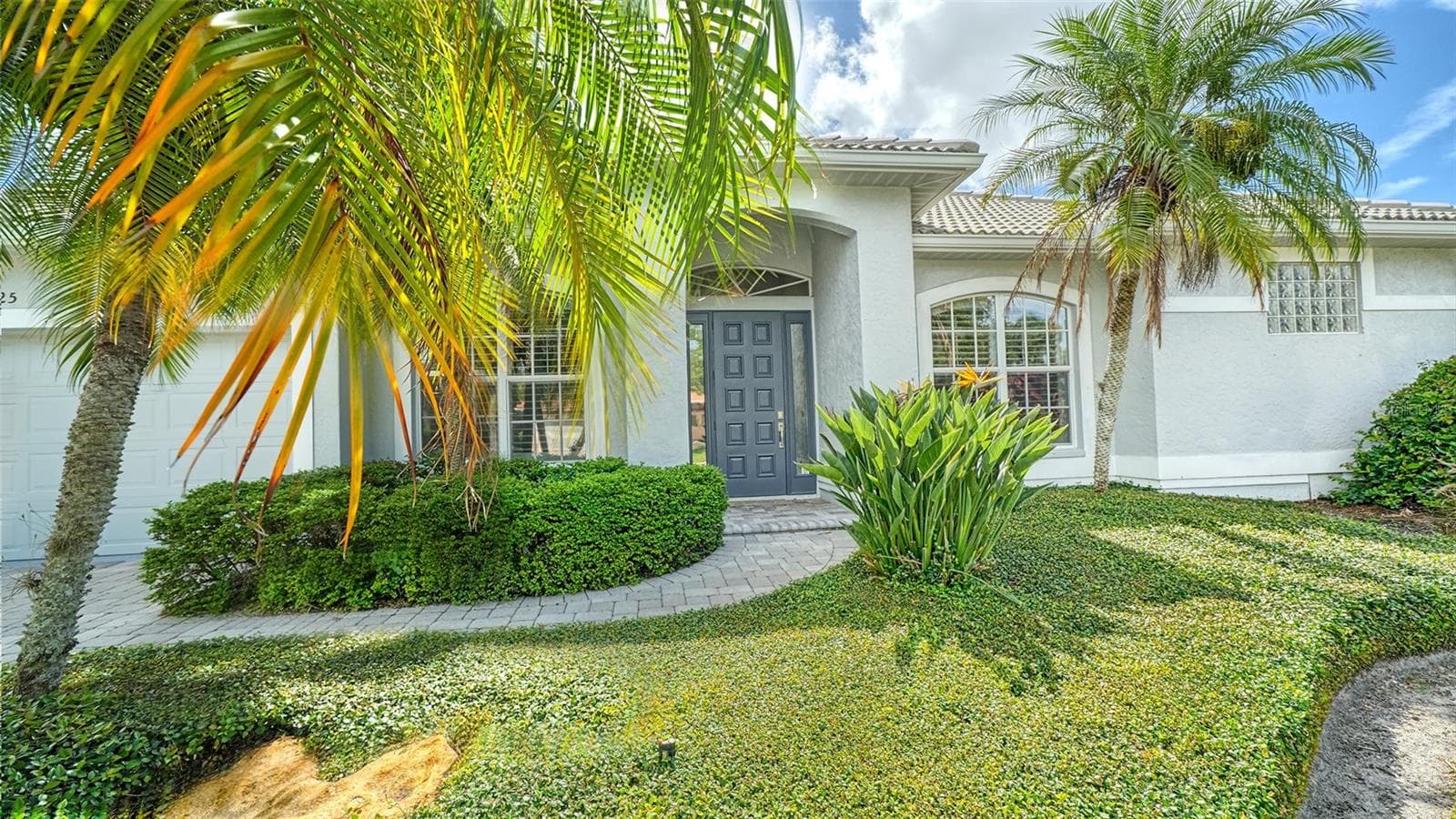 Single Family Residence at 5325 ANTHONY LN, SARASOTA, photo 5 of 66
