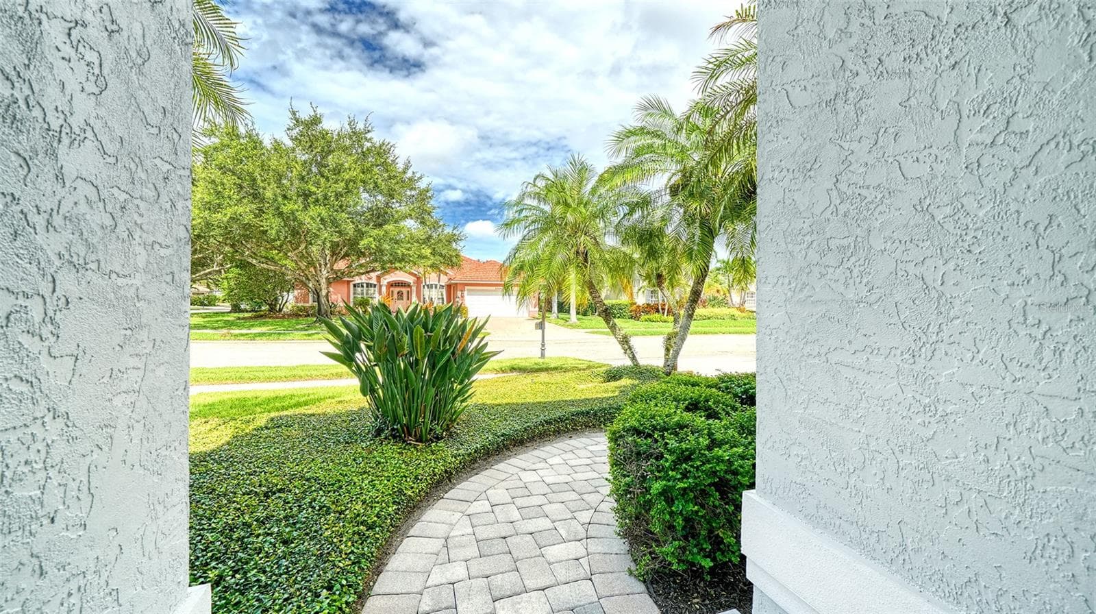Single Family Residence at 5325 ANTHONY LN, SARASOTA, photo 6 of 66