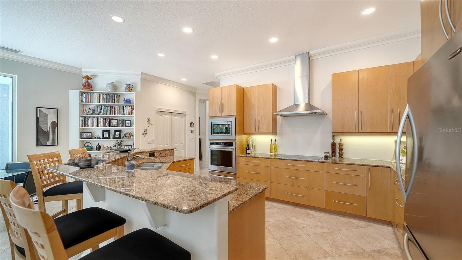 Single Family Residence at 5325 ANTHONY LN, SARASOTA, photo 20 of 66