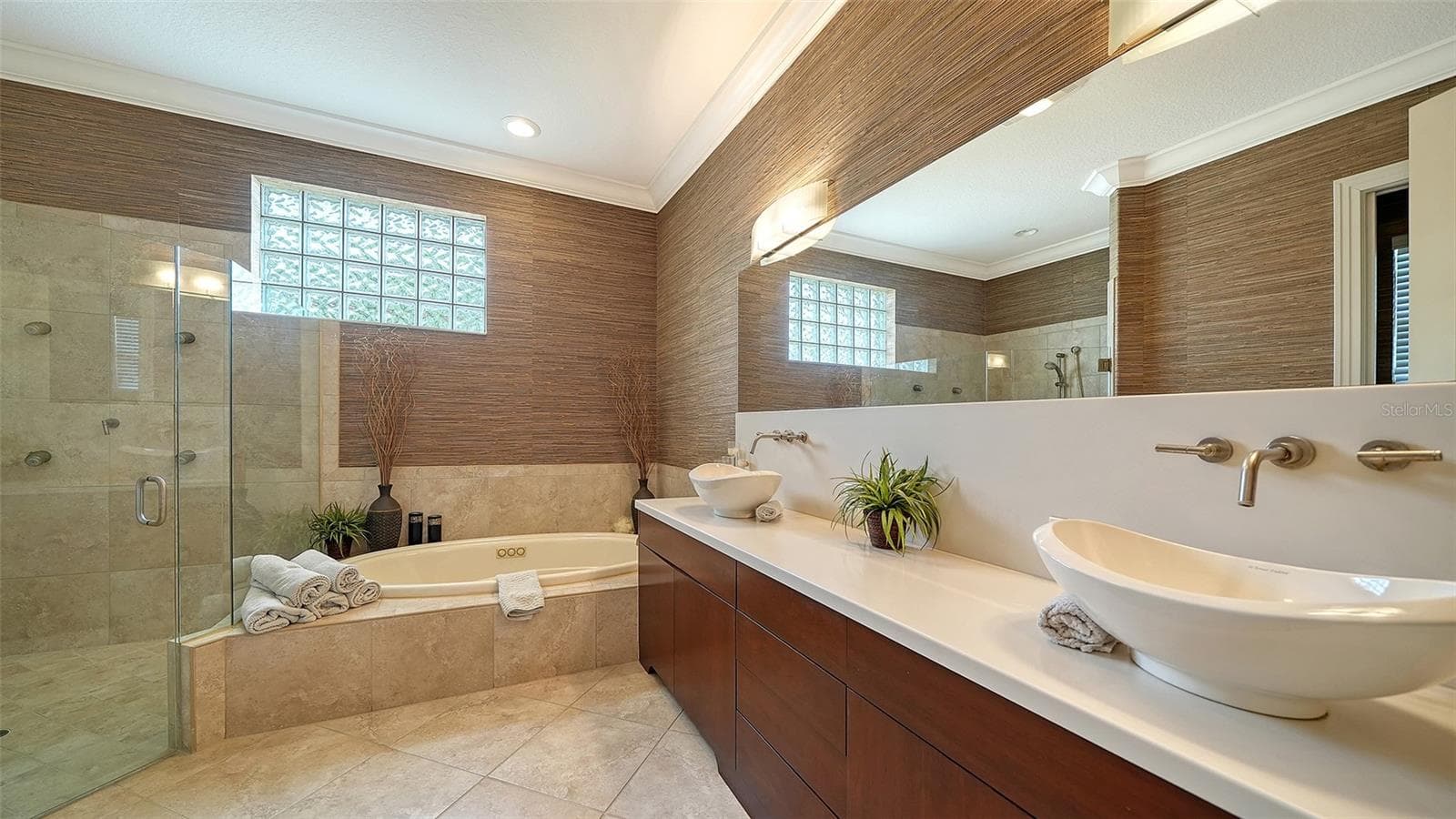 Single Family Residence at 5325 ANTHONY LN, SARASOTA, photo 28 of 66