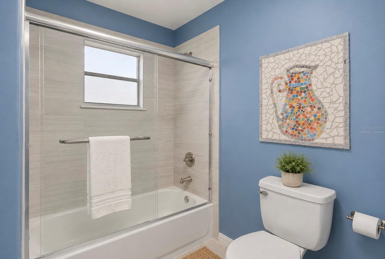 Virtually Staged - 10145 BLUFF CT, ORLANDO