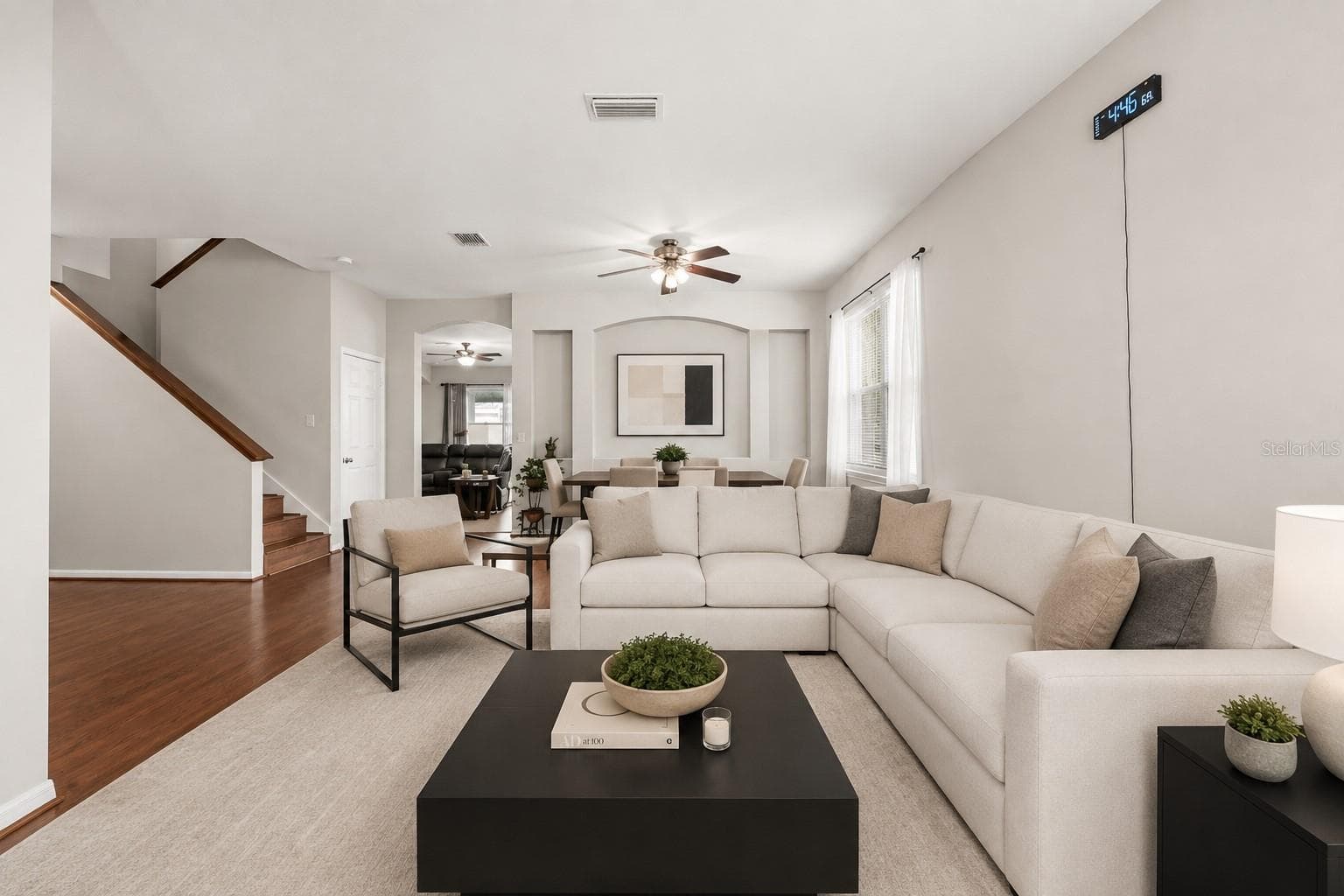 Modern-Digital Staging - 4814 PORTOBELLO CIR, VALRICO