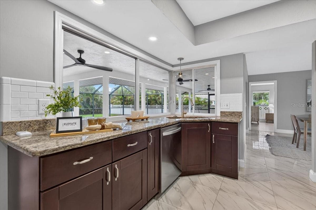 Single Family Residence at 100 MATISSE CIR W, NOKOMIS, photo 26 of 47