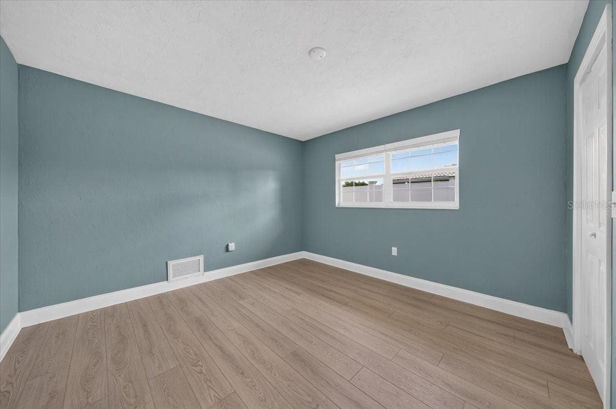 Single Family Residence at 100 MATISSE CIR W, NOKOMIS, photo 29 of 47