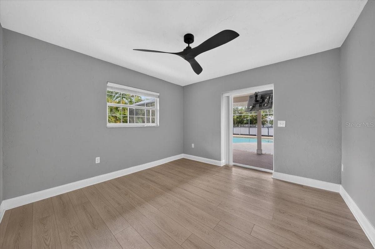 Single Family Residence at 100 MATISSE CIR W, NOKOMIS, photo 31 of 47