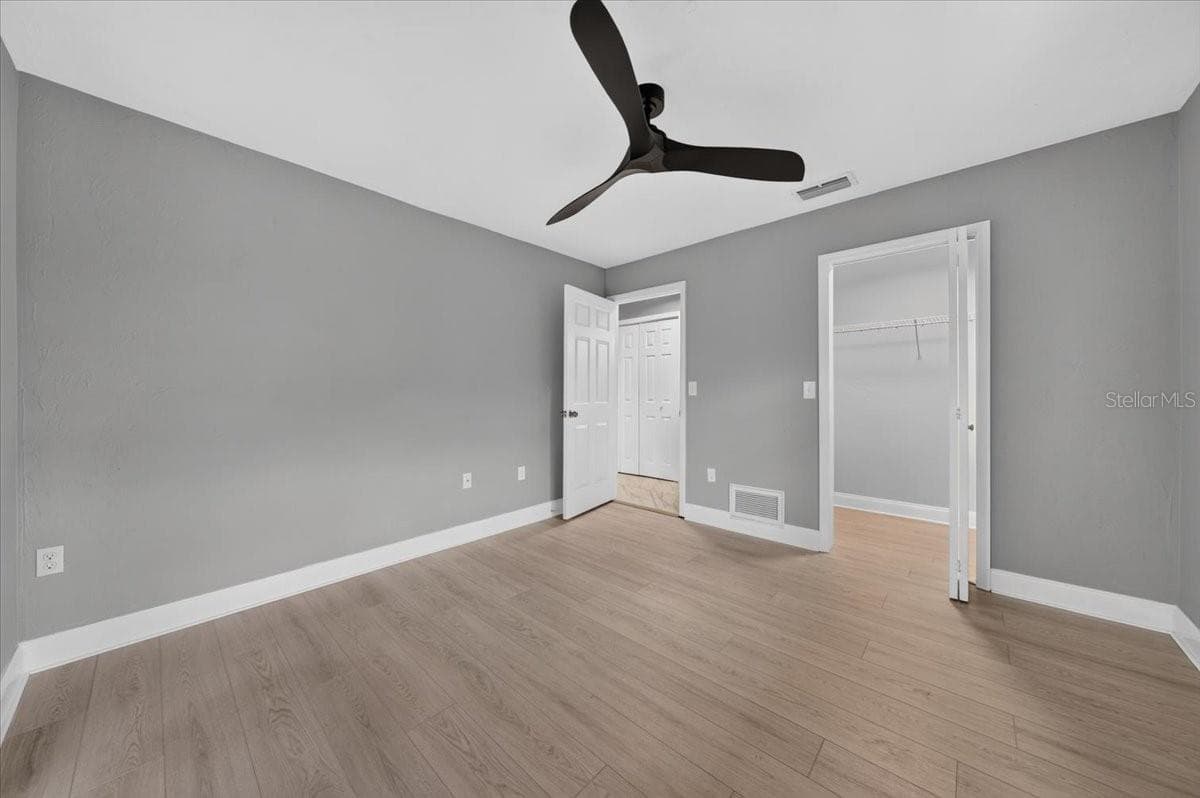 Single Family Residence at 100 MATISSE CIR W, NOKOMIS, photo 32 of 47