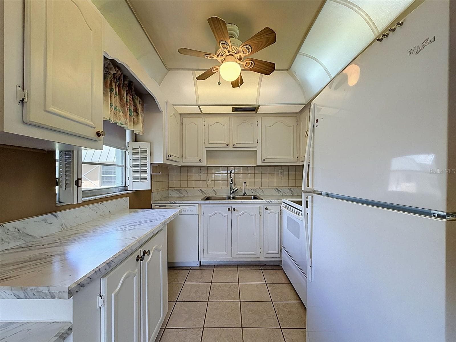 Condominium at 11829 CARISSA LN, NEW PORT RICHEY, photo 10 of 68