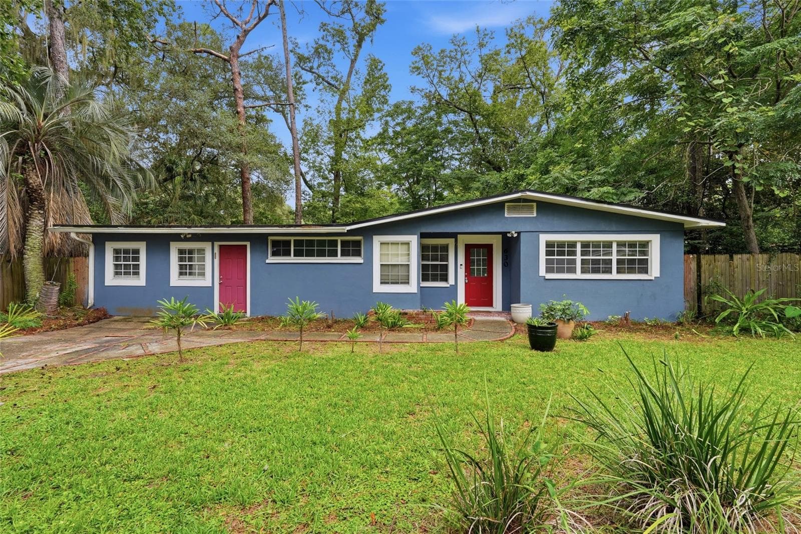 630 NW 35TH TER
