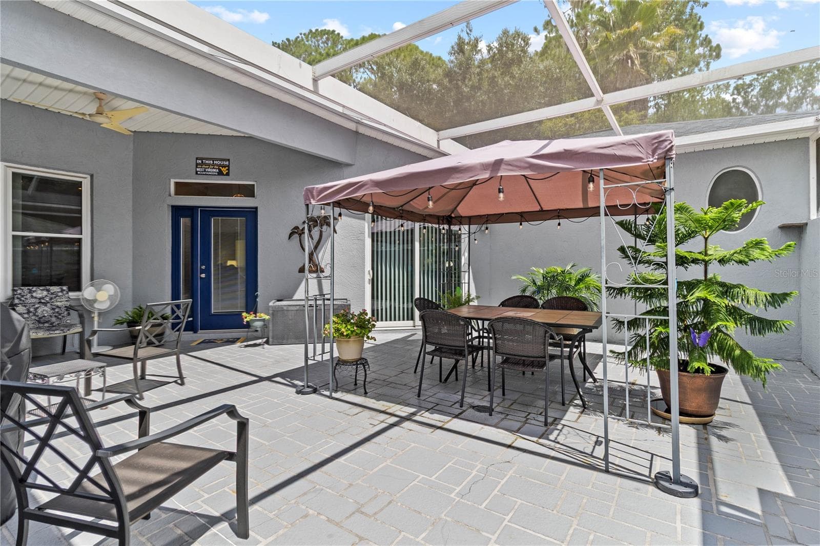 Courtyard - 3007 BELLFLOWER WAY, LAKELAND