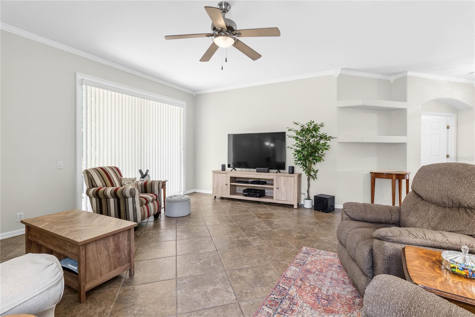Single Family Residence at 3007 BELLFLOWER WAY, LAKELAND, photo 10 of 45
