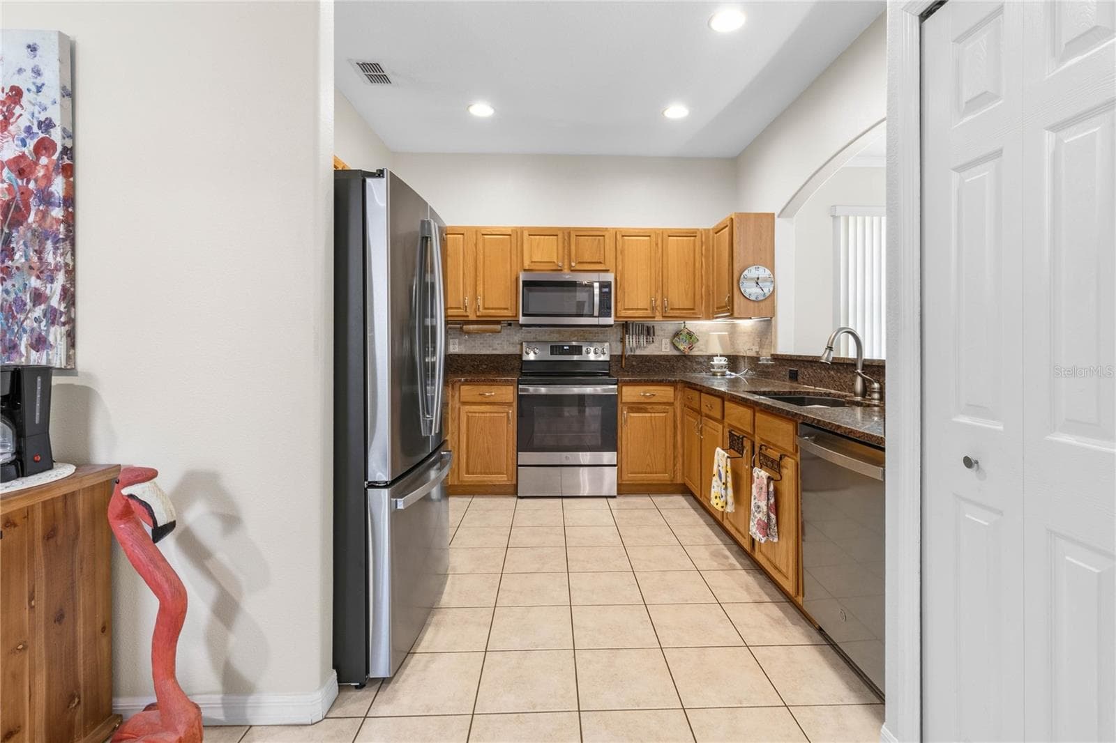 Single Family Residence at 3007 BELLFLOWER WAY, LAKELAND, photo 11 of 45