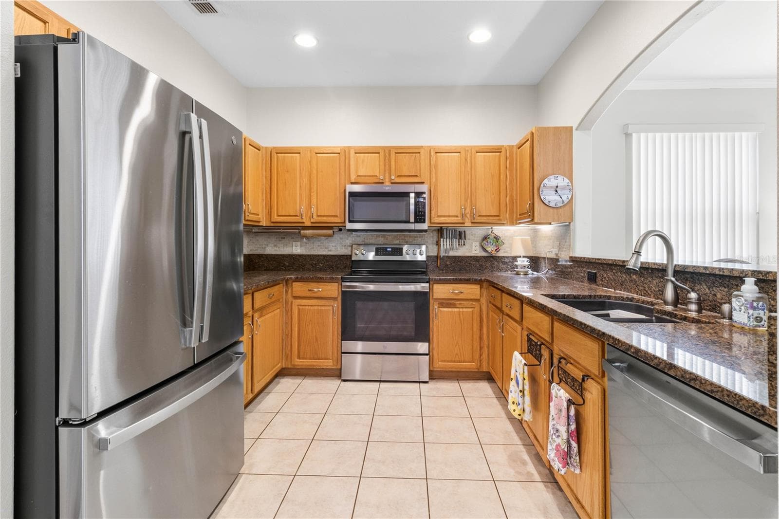 Kitchen - 3007 BELLFLOWER WAY, LAKELAND