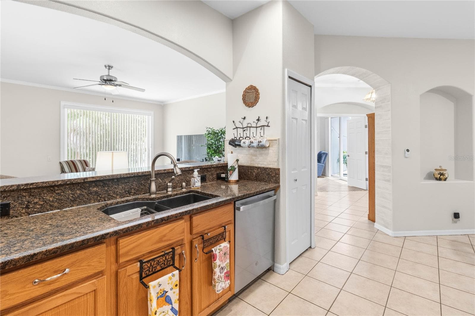 Kitchen - 3007 BELLFLOWER WAY, LAKELAND