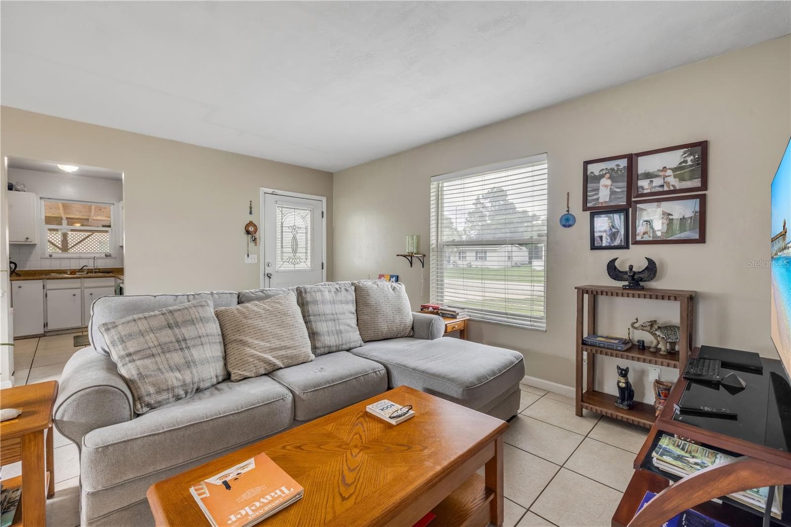 Single Family Residence at 2417 ADAMS AVE, DELTONA, photo 8 of 23