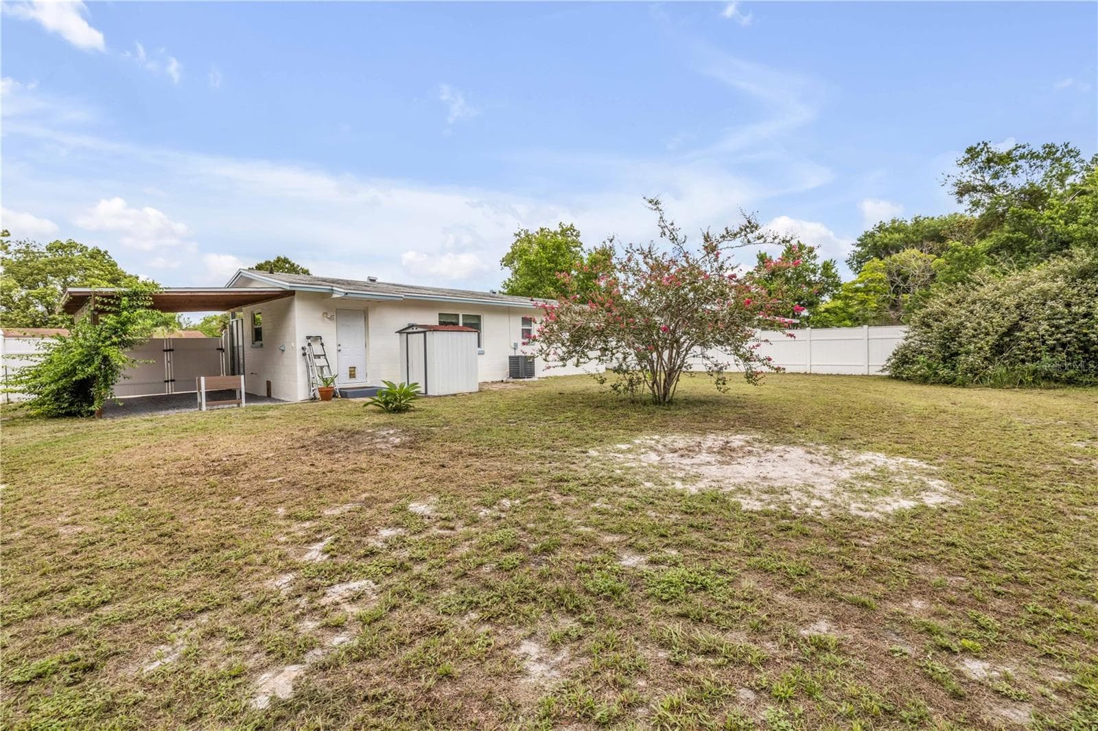 Single Family Residence at 2417 ADAMS AVE, DELTONA, photo 17 of 23