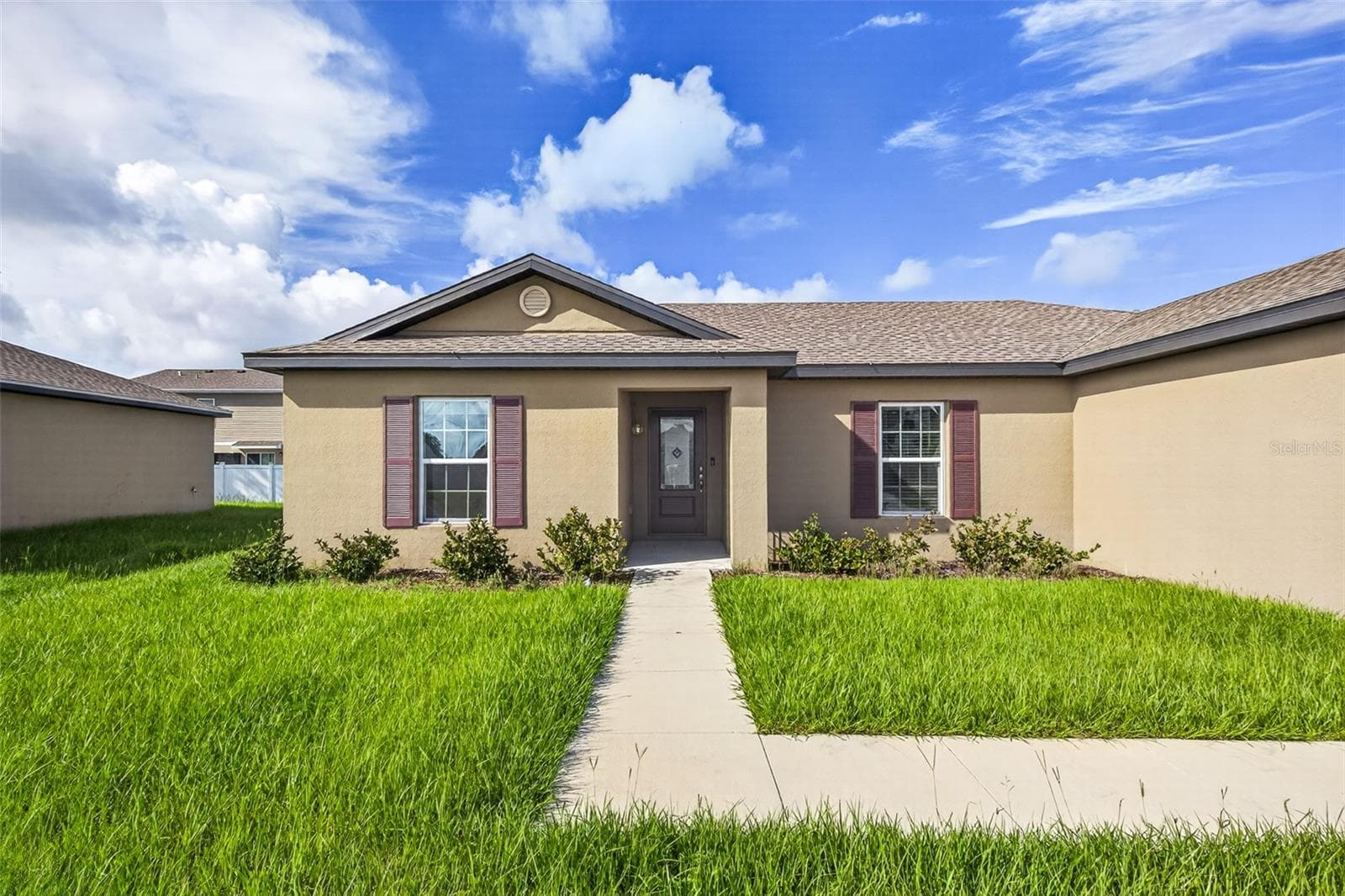 Single Family Residence at 334 BEGONIA CT, POINCIANA, photo 7 of 42