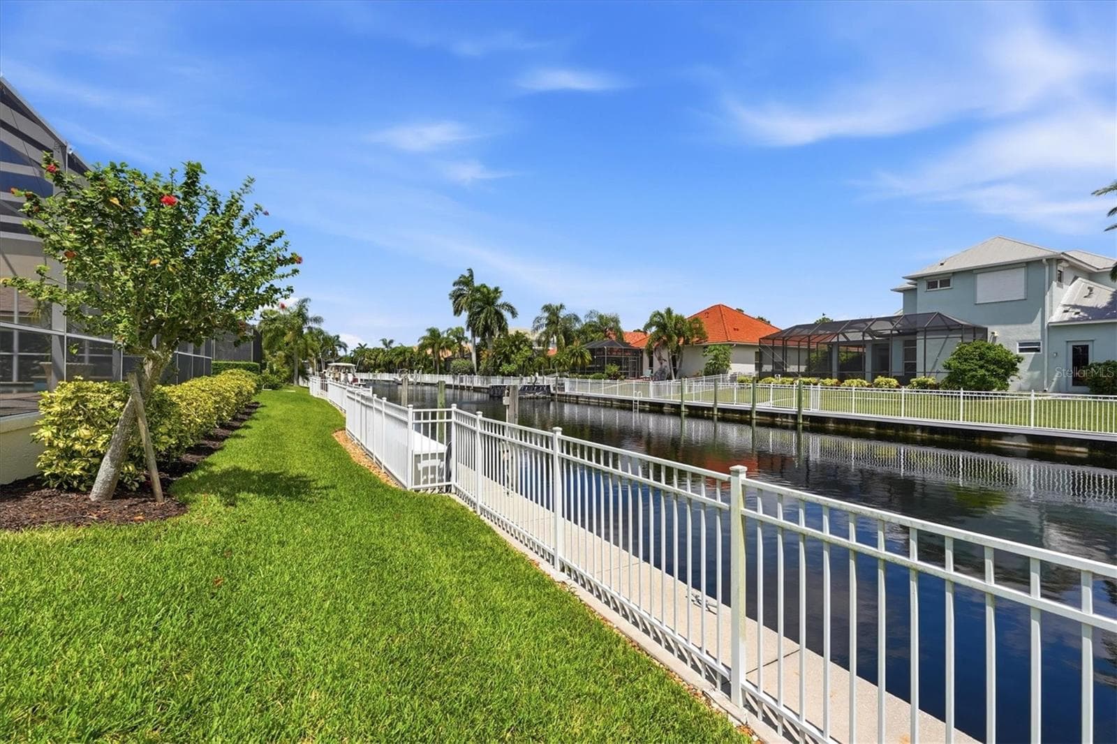 Yard & Dock - 4747 PINNACLE DR, BRADENTON
