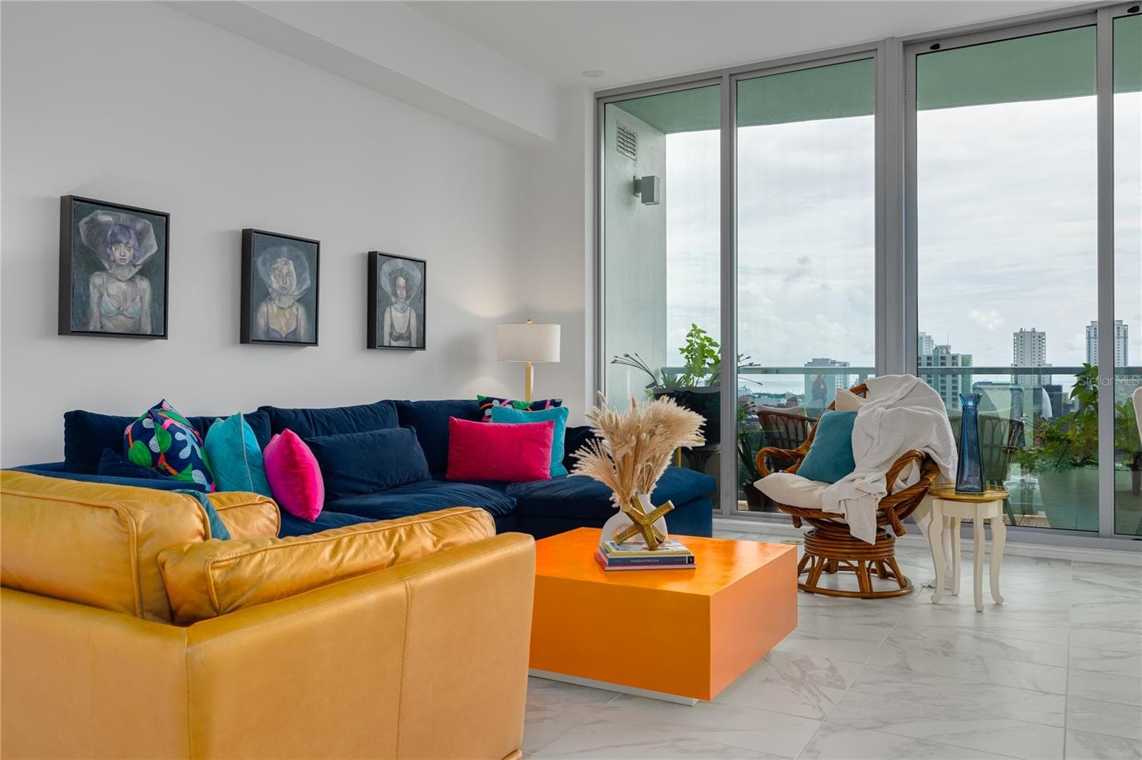 Condominium at 777 3RD AVE N #1104, ST PETERSBURG, photo 11 of 46