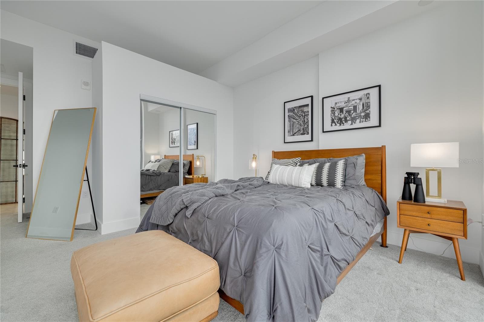 Condominium at 777 3RD AVE N #1104, ST PETERSBURG, photo 15 of 46