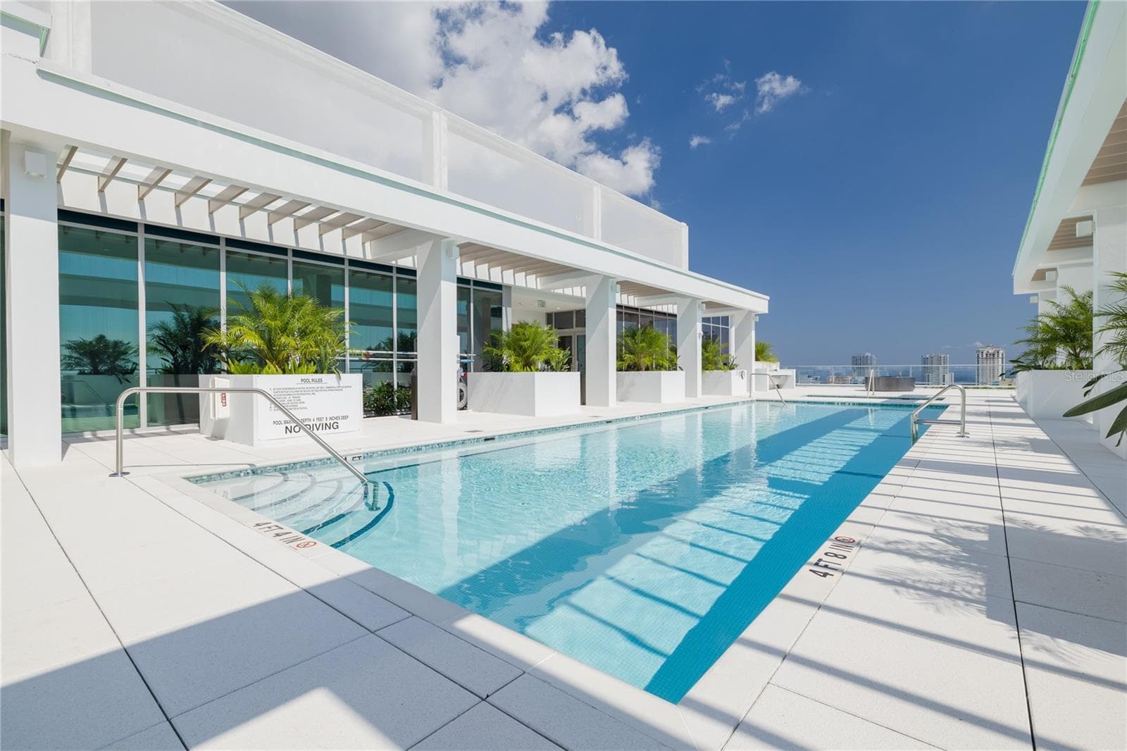 Condominium at 777 3RD AVE N #1104, ST PETERSBURG, photo 29 of 46