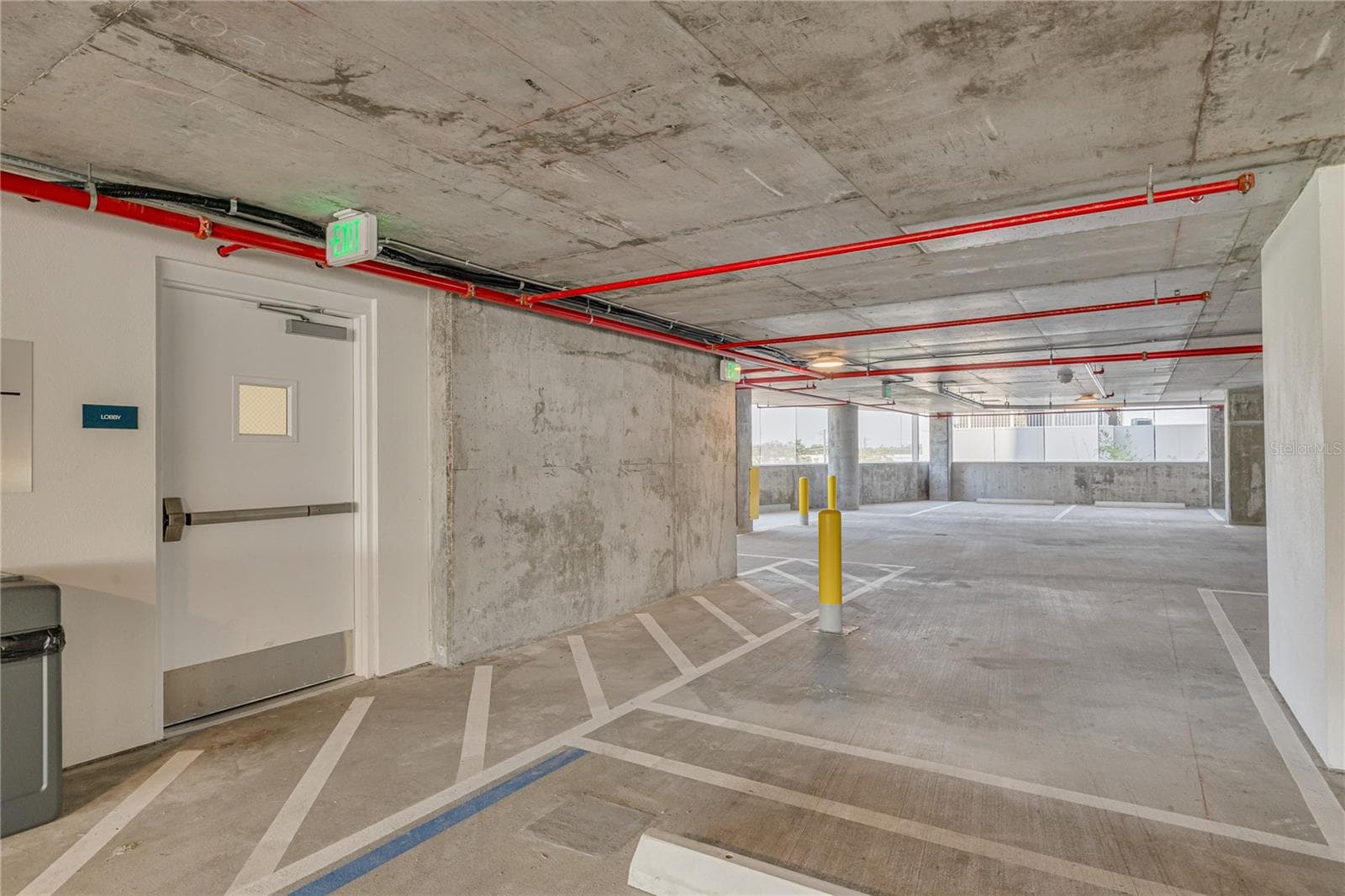 Condominium at 777 3RD AVE N #1104, ST PETERSBURG, photo 42 of 46