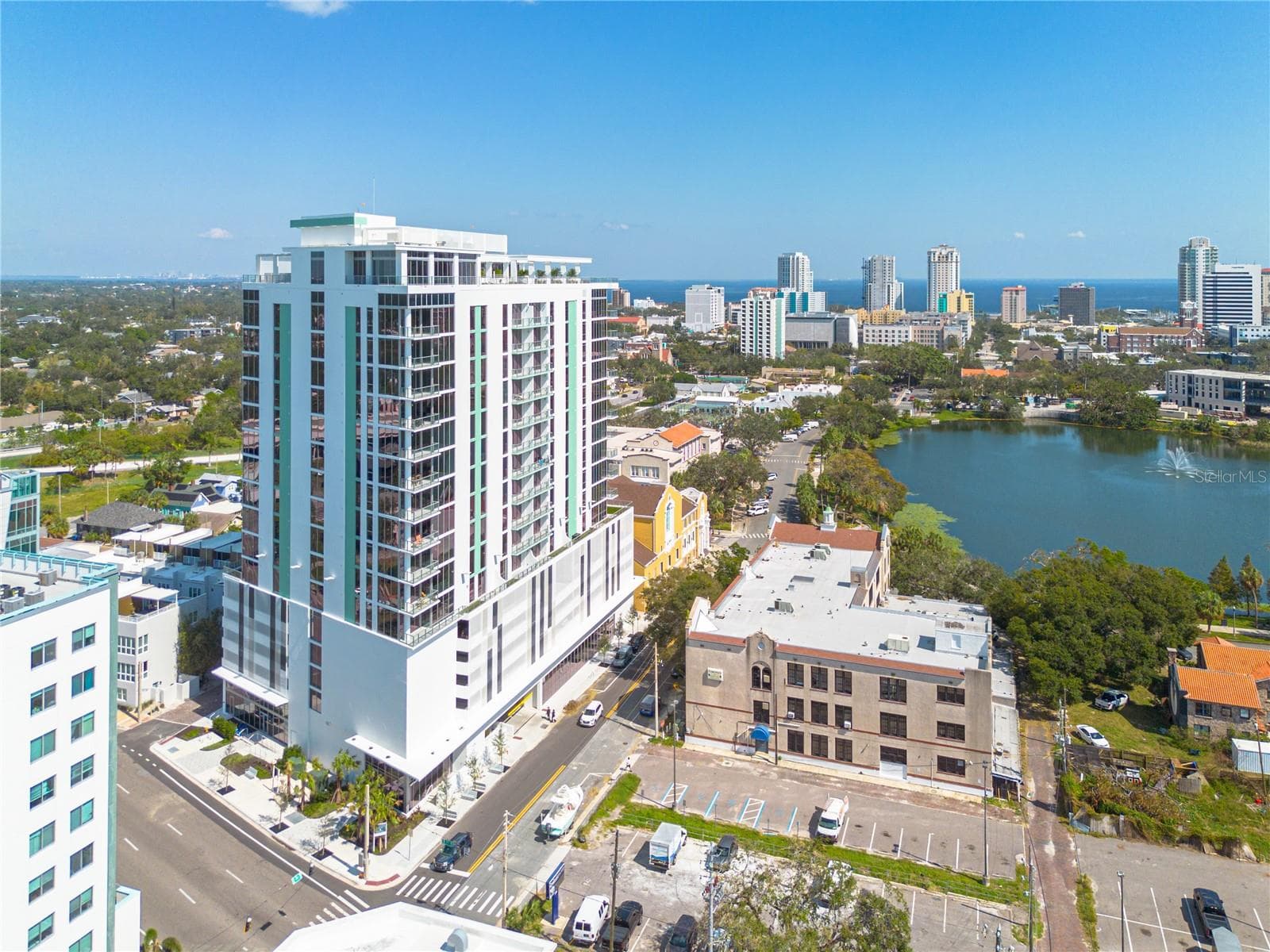 Condominium at 777 3RD AVE N #1104, ST PETERSBURG, photo 45 of 46