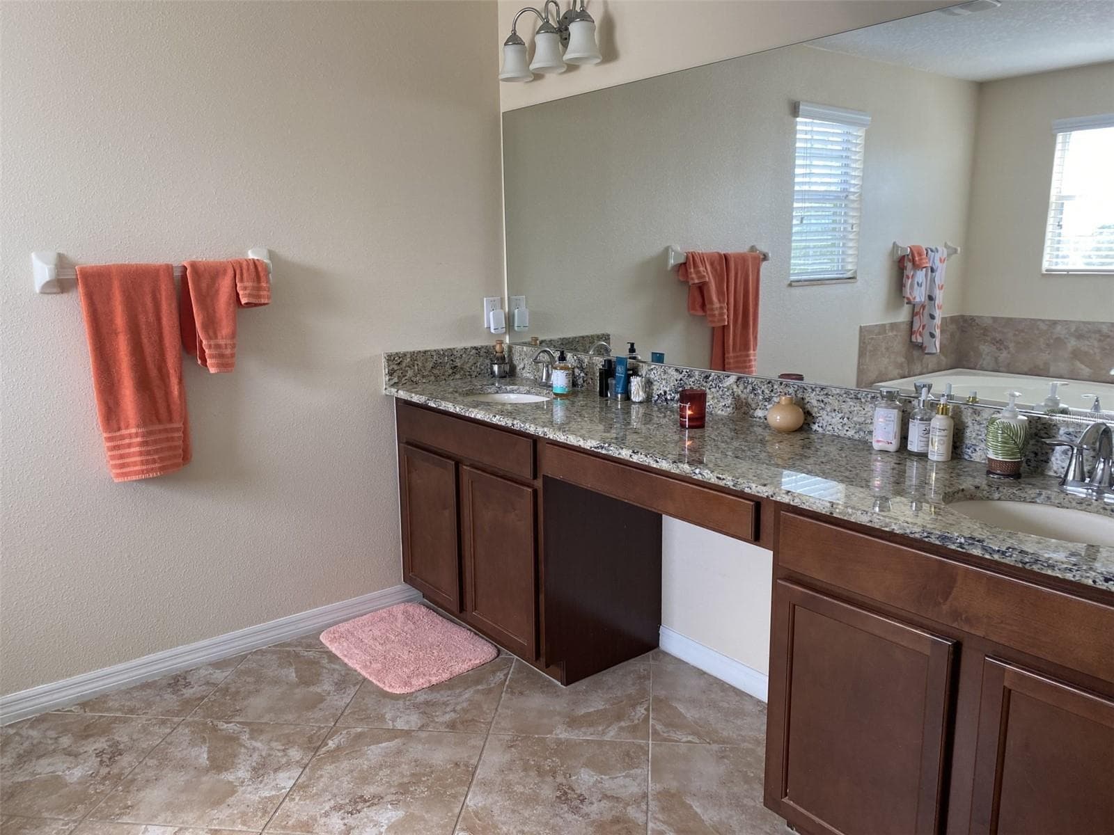 Single Family Residence at 408 19TH ST NW, RUSKIN, photo 11 of 44